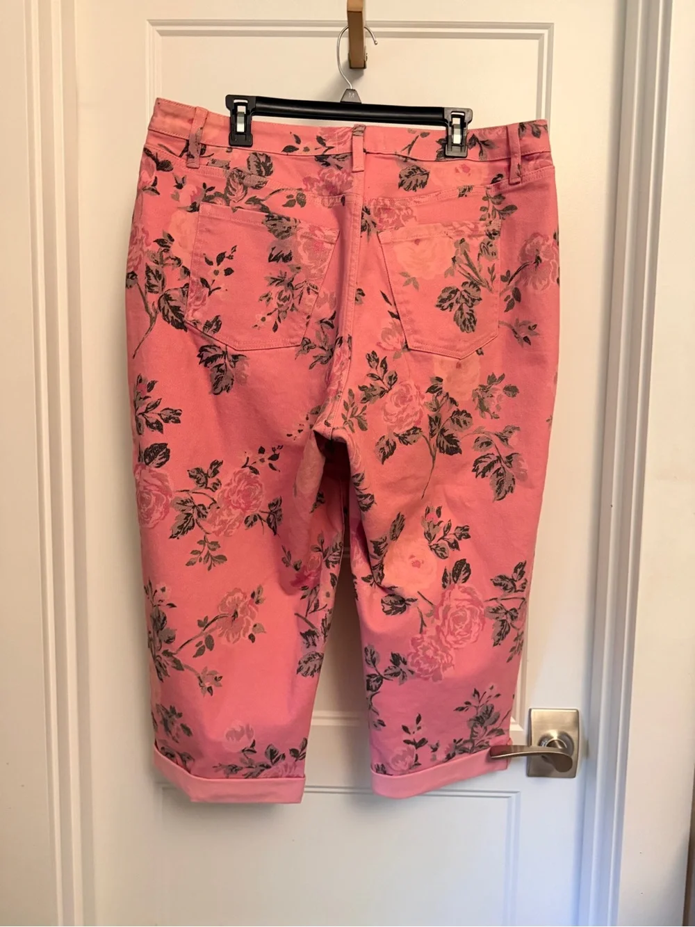 Lane Bryant Pink Floral Ankle Cropped Jeans